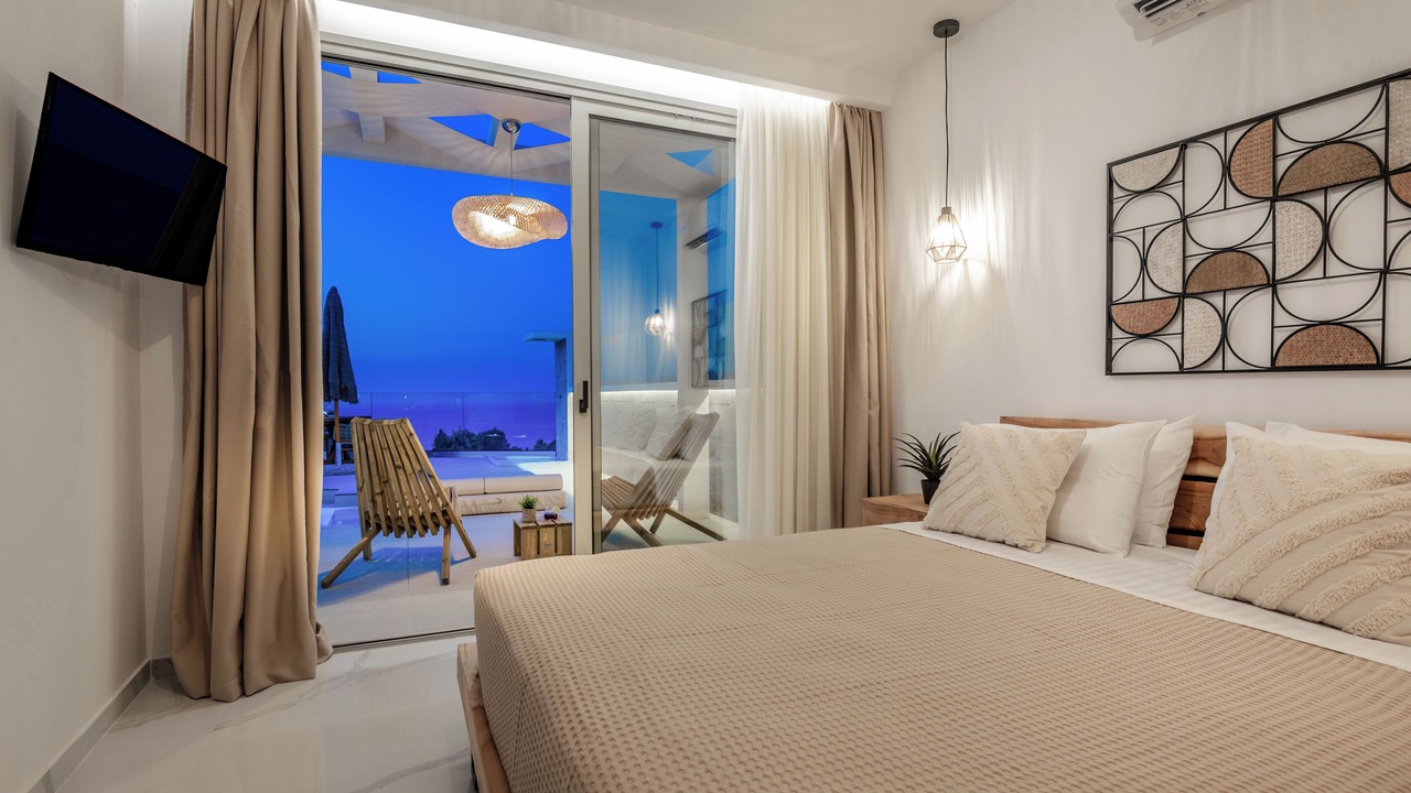 Photo of Bedroom in Elation