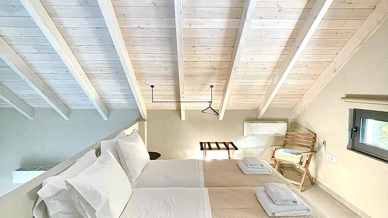 Photo of Bedroom in Dhrakata