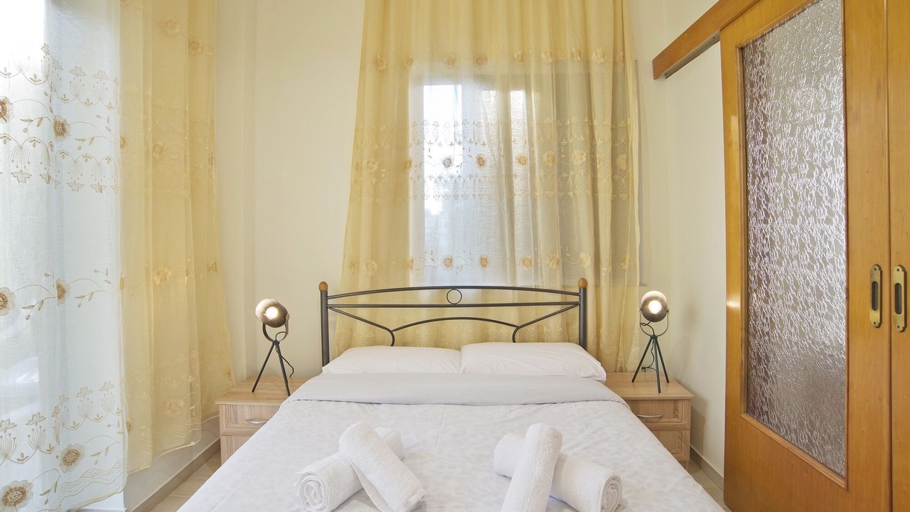 Photo of Bedroom in Argyroupoli