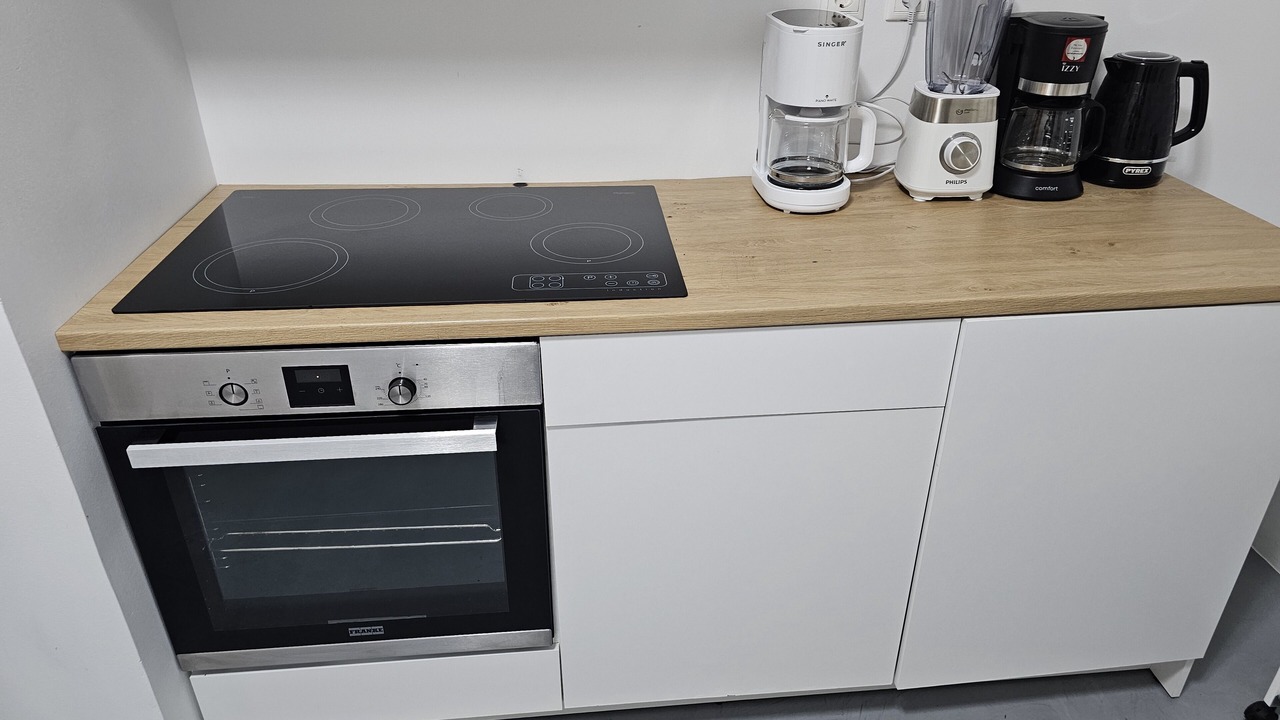 Photo of Kitchen in Alimos