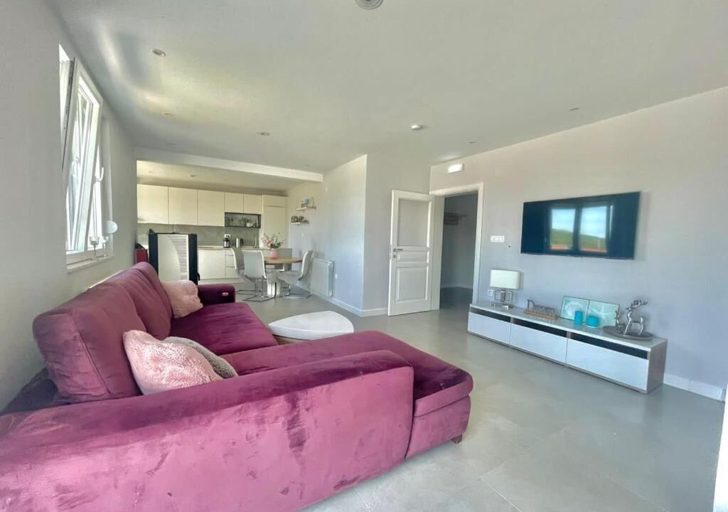Photo of Livingroom in Seoca