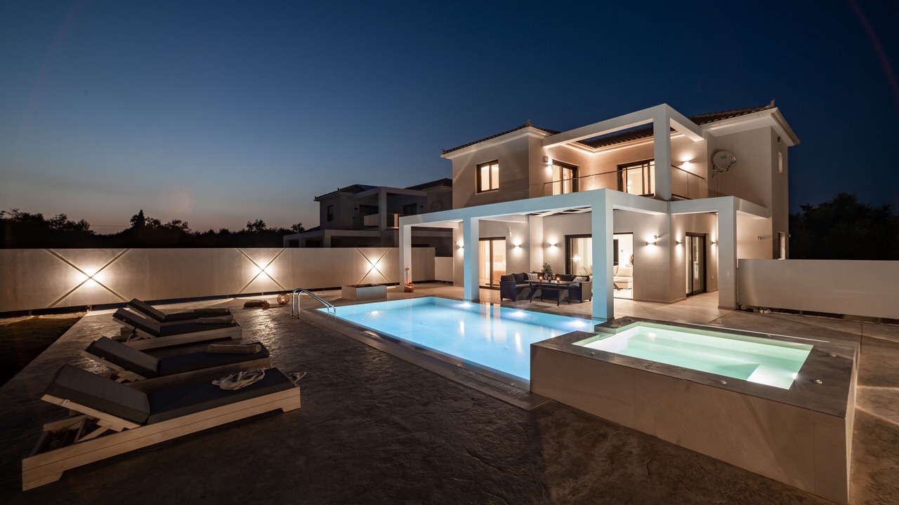 Photo of Outdoor in Neromilos