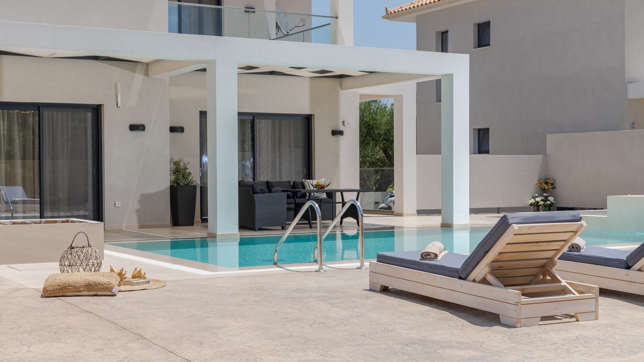 Photo of Outdoor in Neromilos