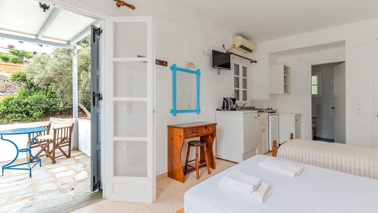 Photo of Bedroom in Vathi