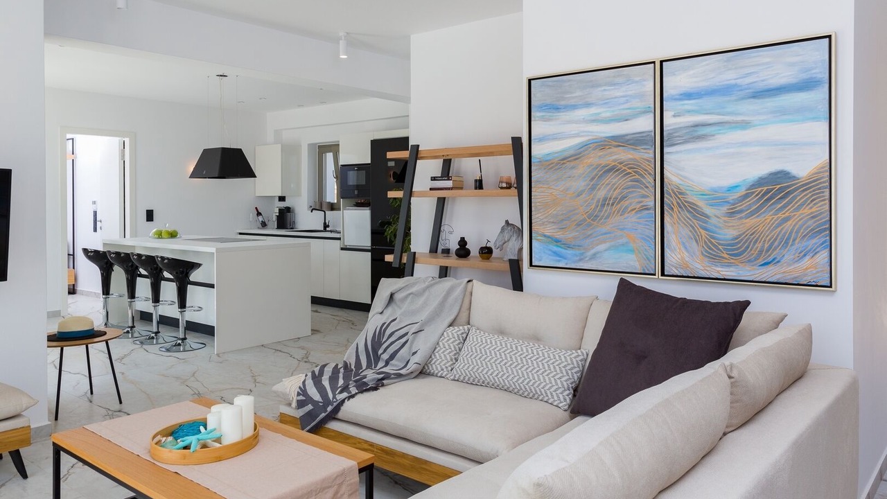 Photo of Livingroom in Chrissi Akti