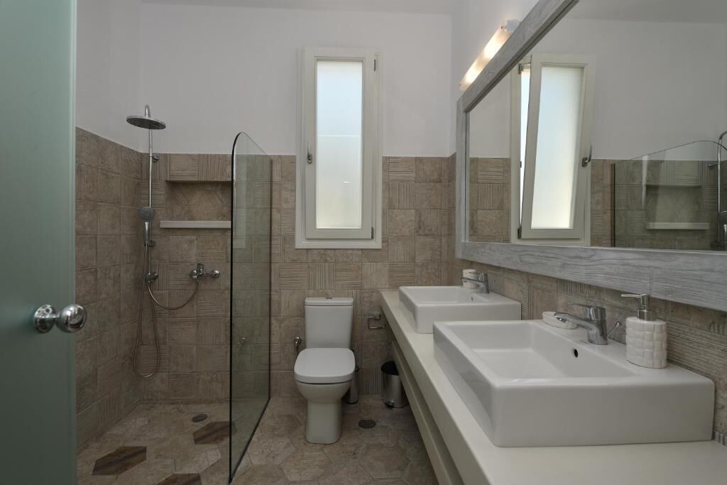 Photo of Bathroom in Naousa