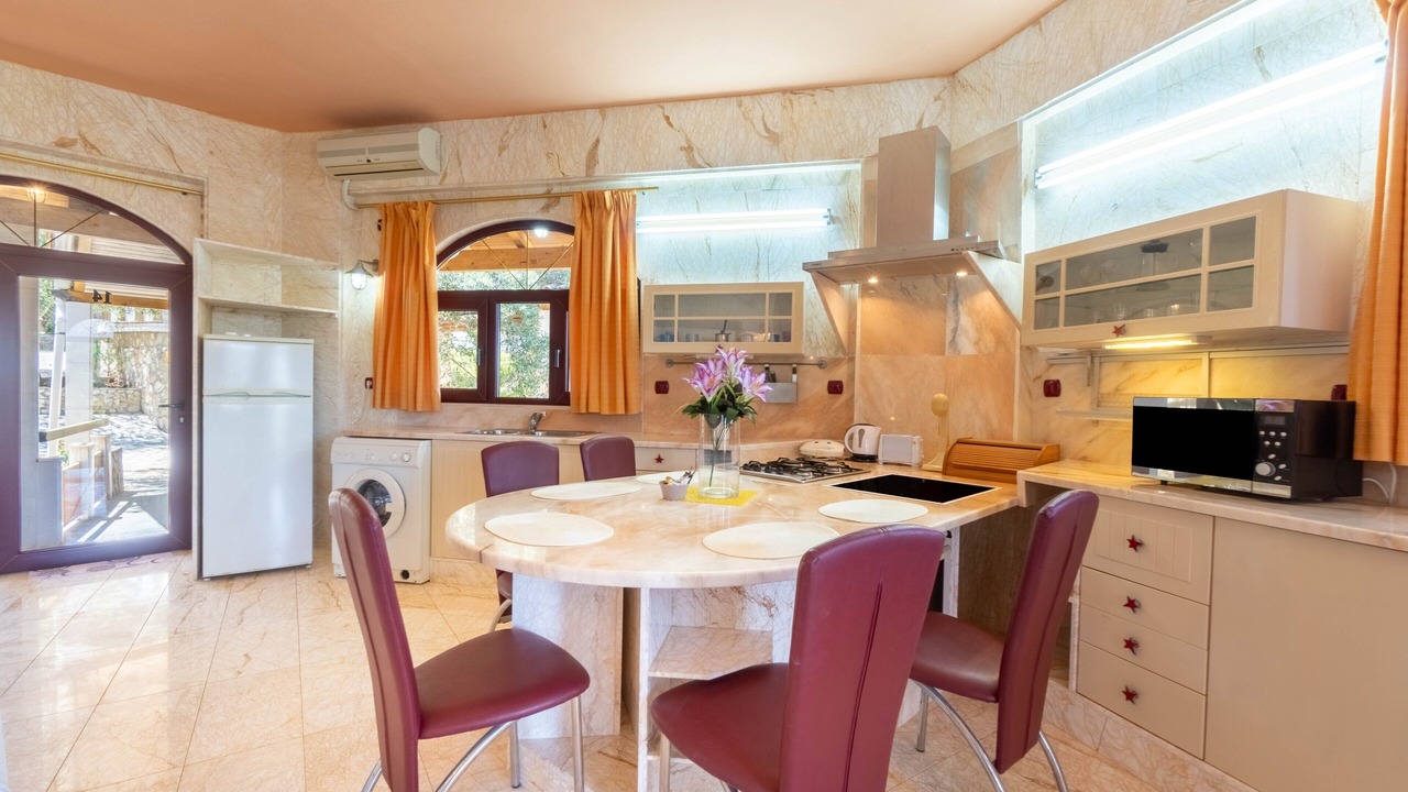 Photo of Kitchen in Gaios