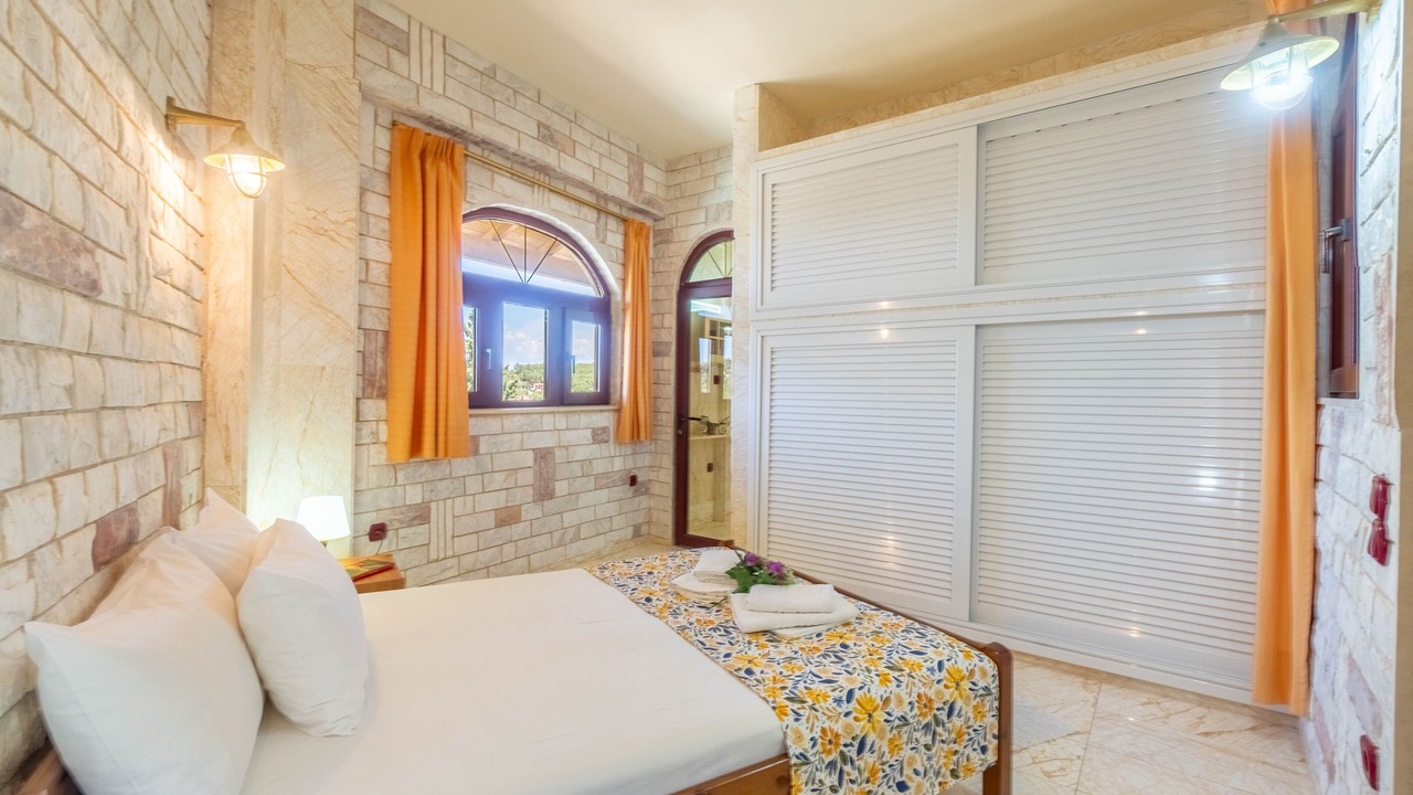 Photo of Bedroom in Gaios