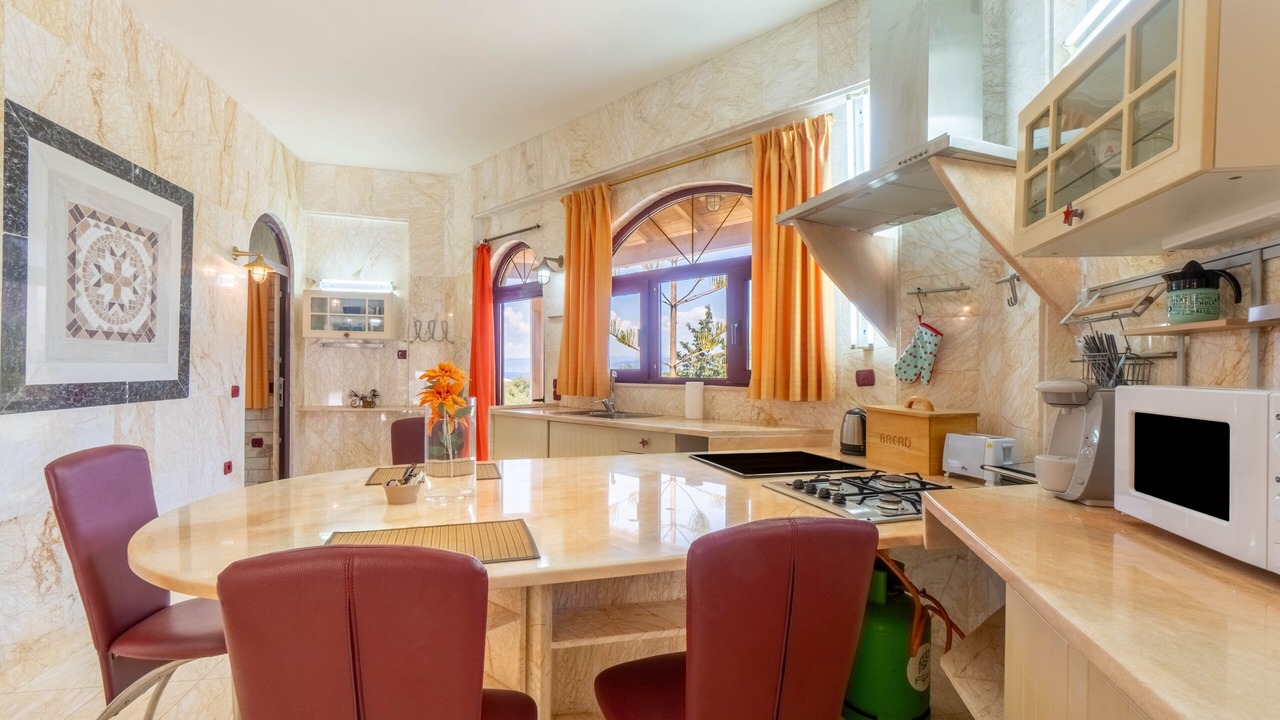 Photo of Kitchen in Gaios