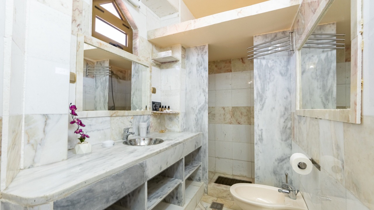 Photo of Bathroom in Gaios