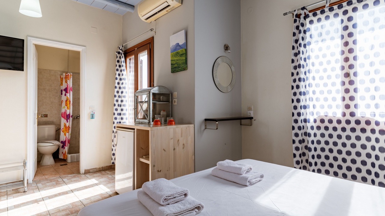 Photo of Bedroom in Tinos Town