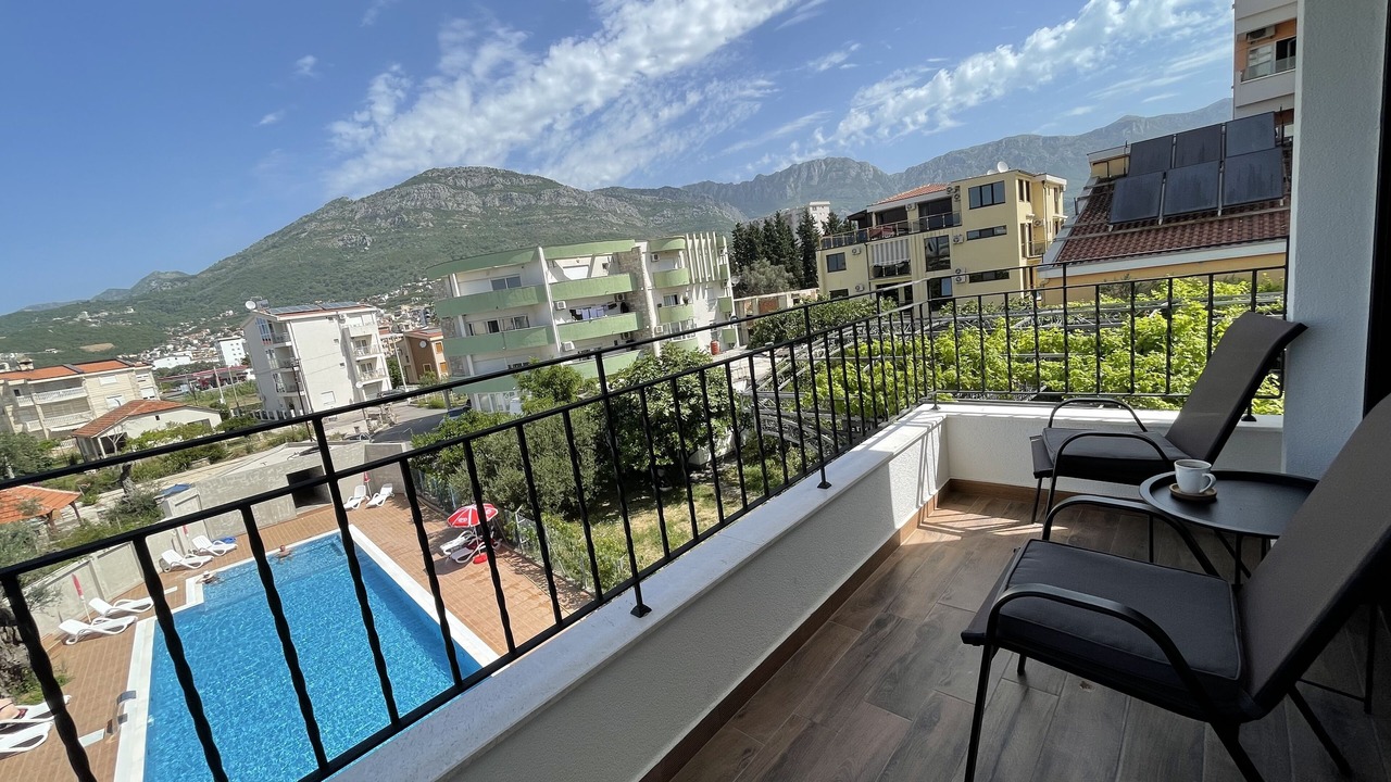 Photo of Outdoor in Bar