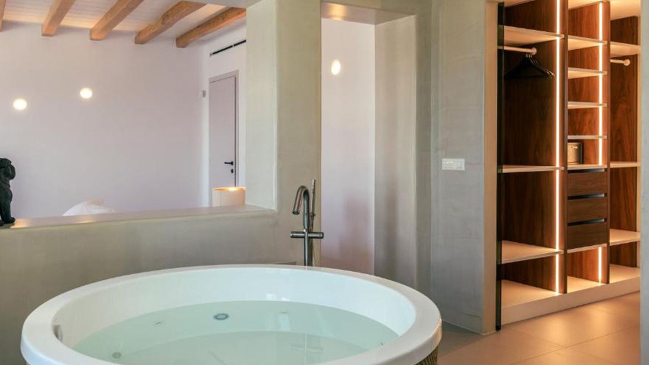 Photo of Bathroom in Mykonos Town