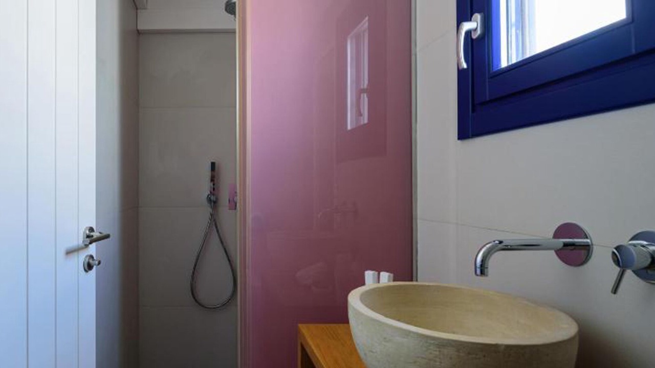 Photo of Bathroom in Exo Gialos