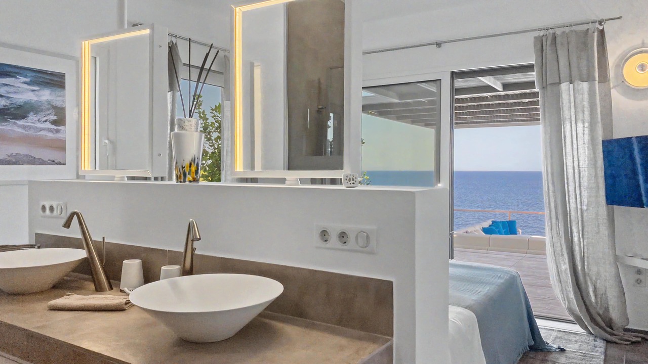 Photo of Bathroom in Evgiros