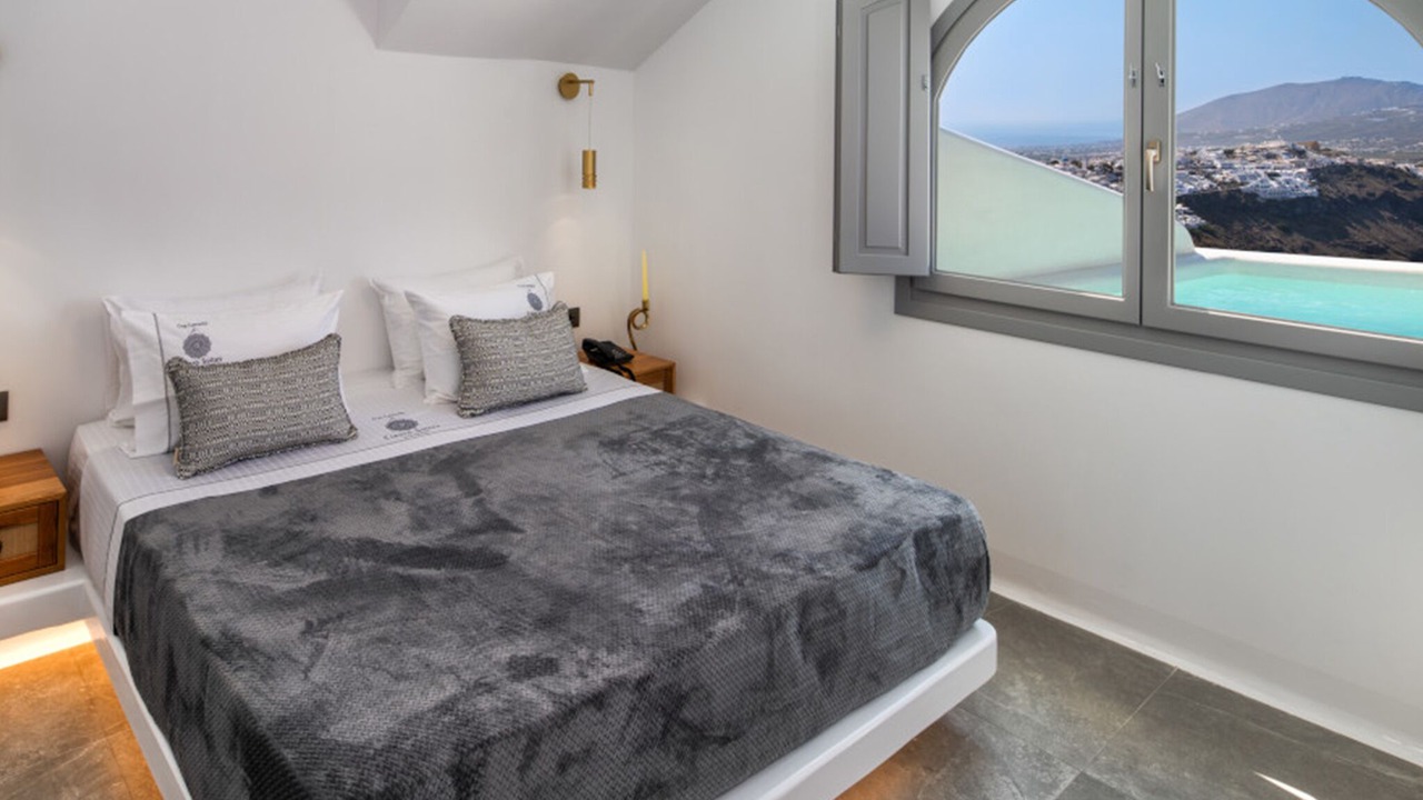 Photo of Bedroom in Imerovigli