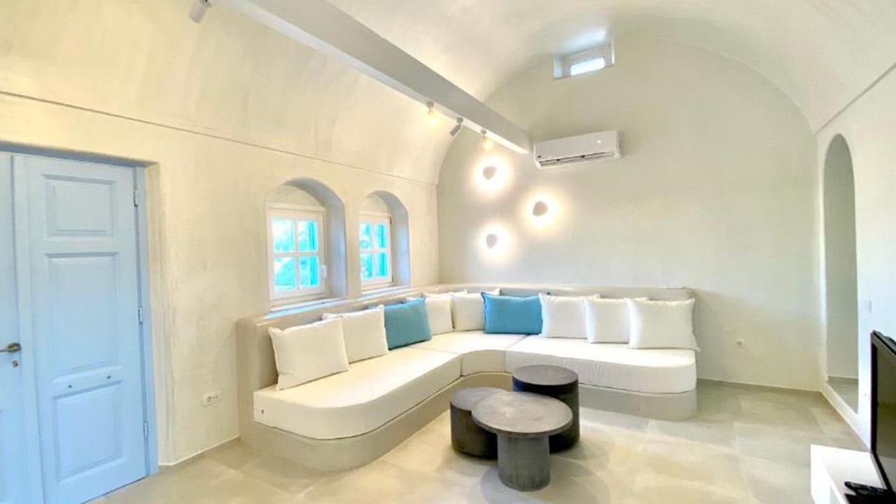 Photo of Livingroom in Exo Gialos