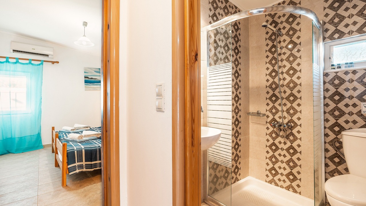 Photo of Bathroom in Gennadi