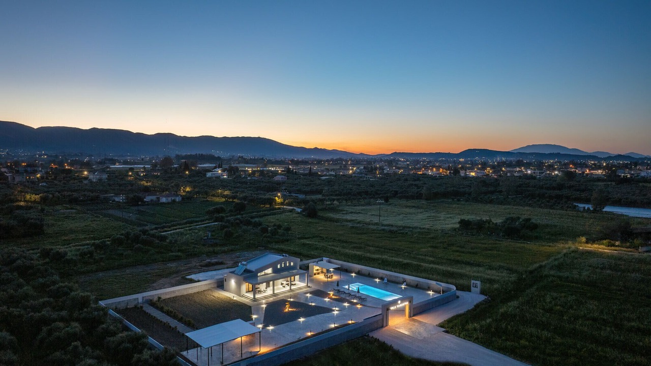 Photo of Outdoor in Agrilia