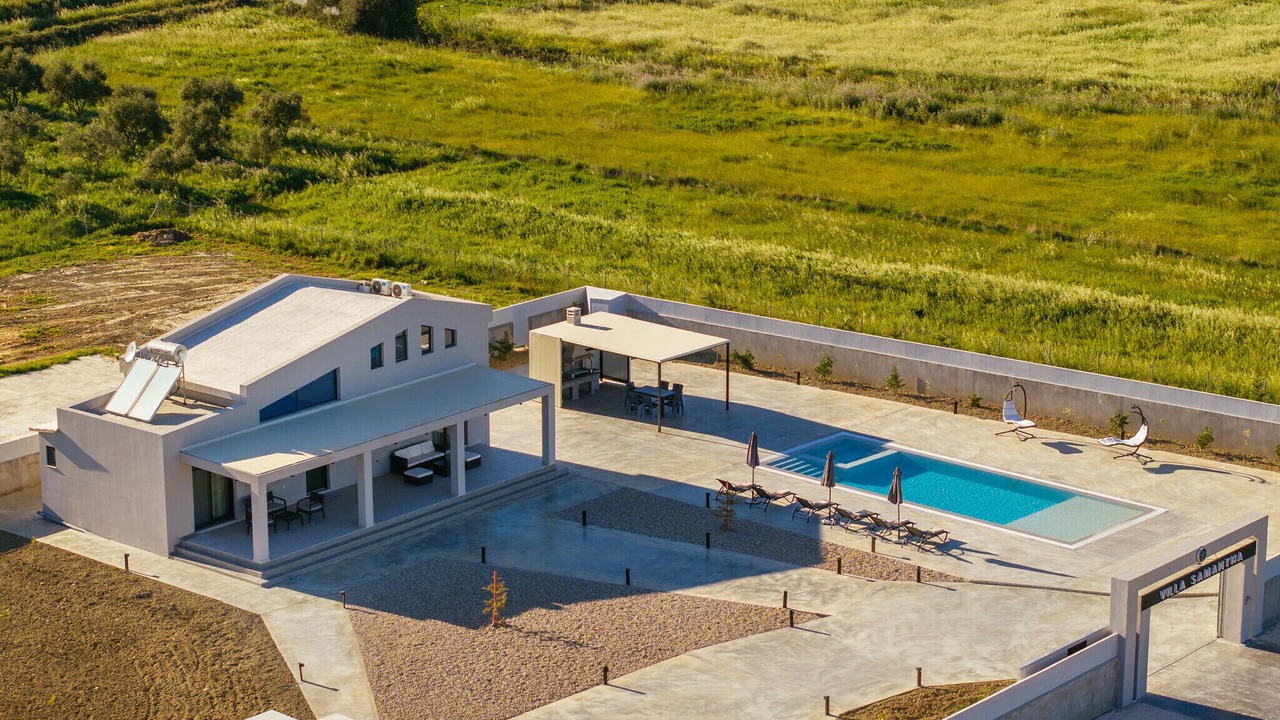 Photo of Outdoor in Agrilia