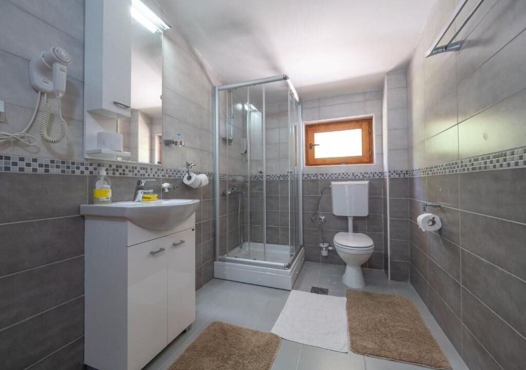 Photo of Bathroom in Podostrog