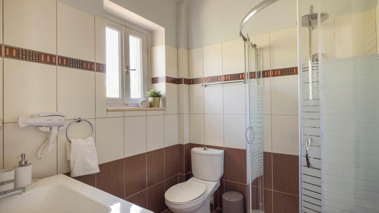 Photo of Bathroom in Katsarata