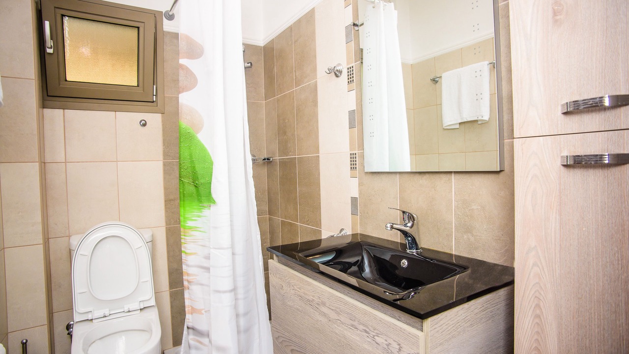 Photo of Bathroom in Argostoli Town