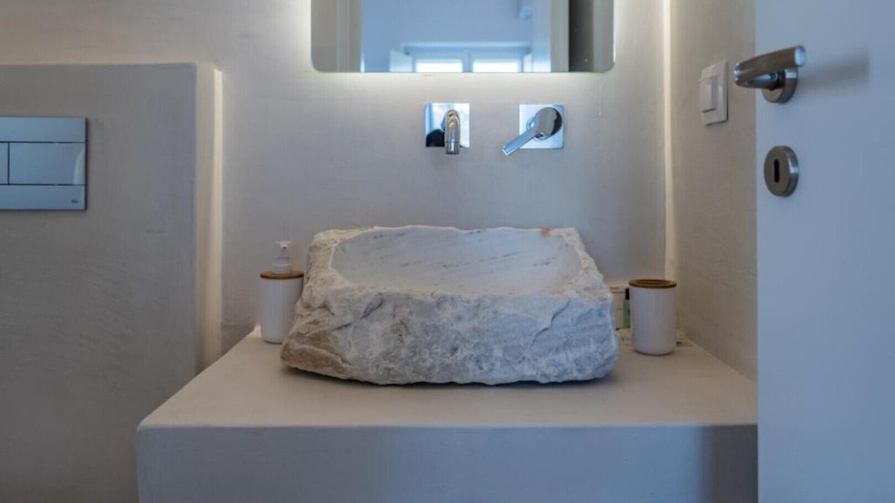 Photo of Bathroom in Piso Livadi