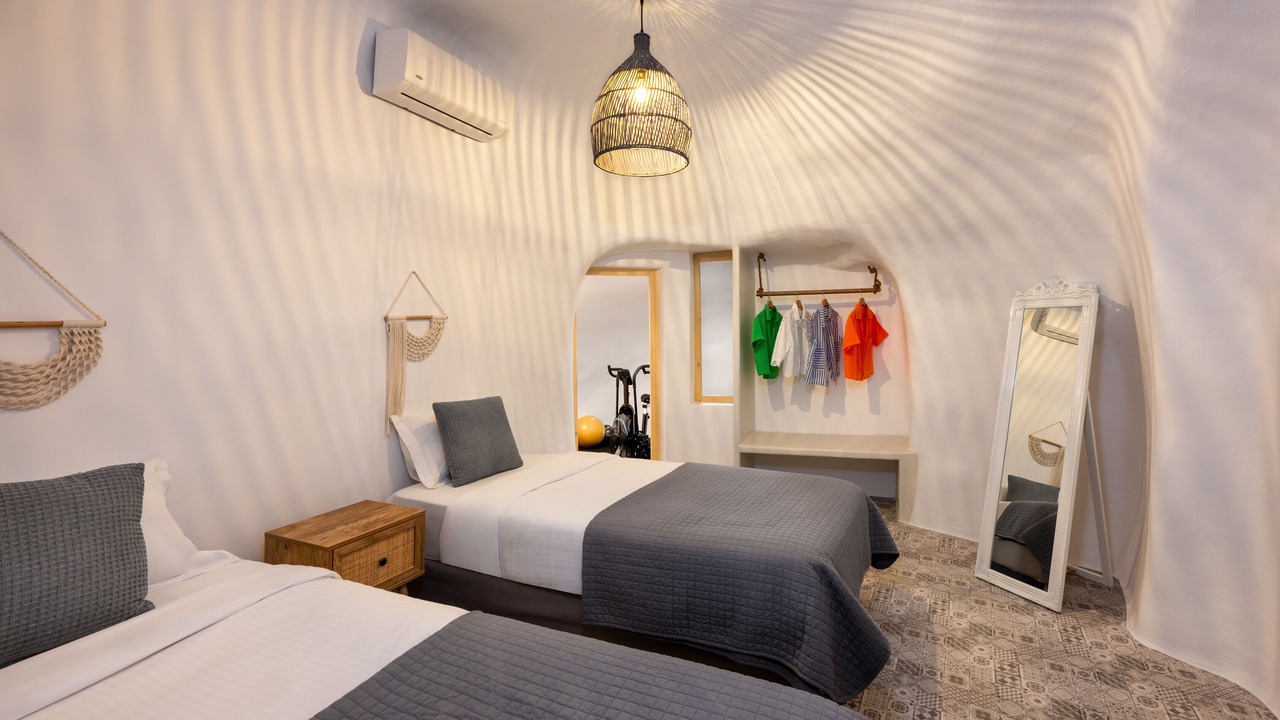 Photo of Bedroom in Messaria