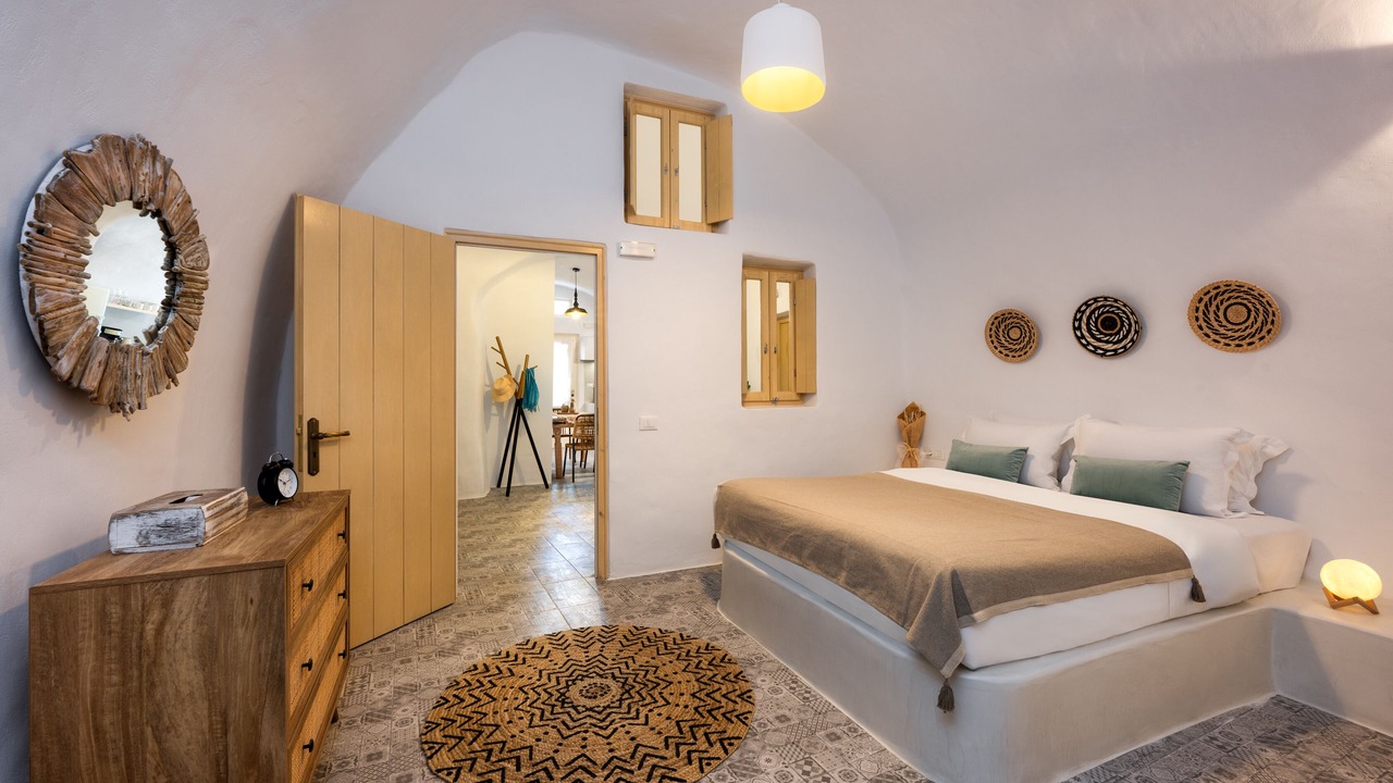 Photo of Bedroom in Messaria