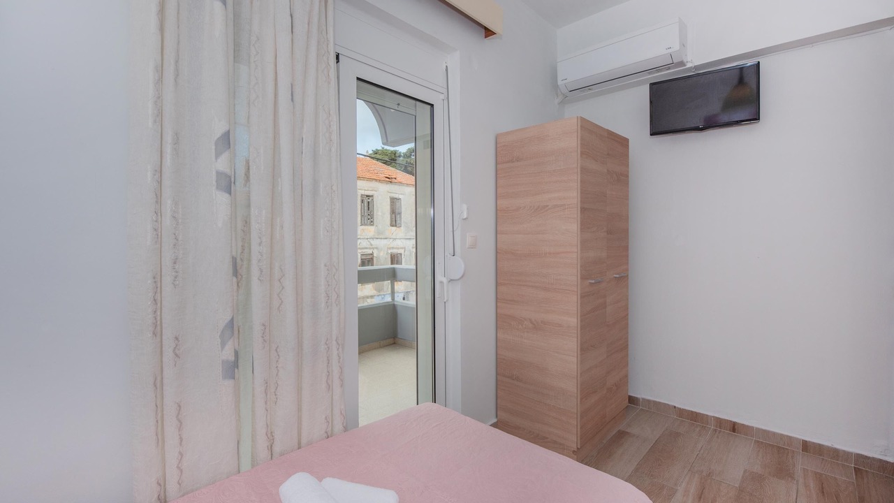 Photo of Bedroom in Rhodes Town