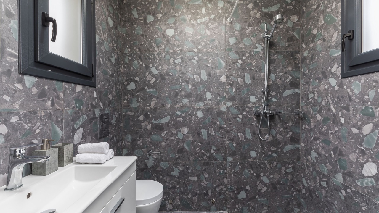 Photo of Bathroom in Ano Mera