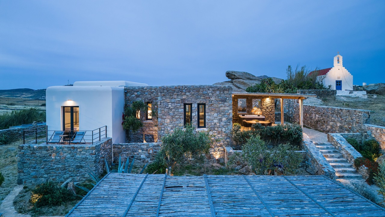 Photo of Outdoor in Ano Mera