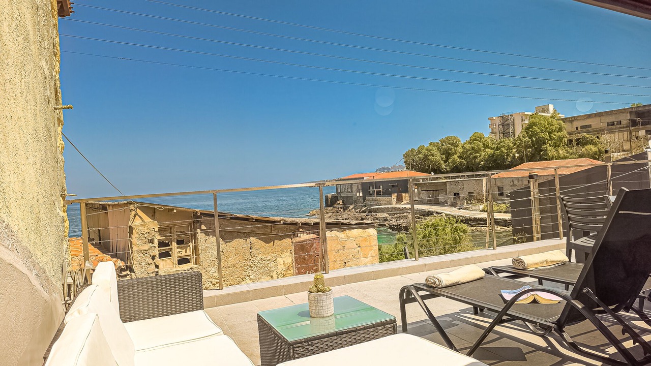 Photo of Patio Balcony in Halepa