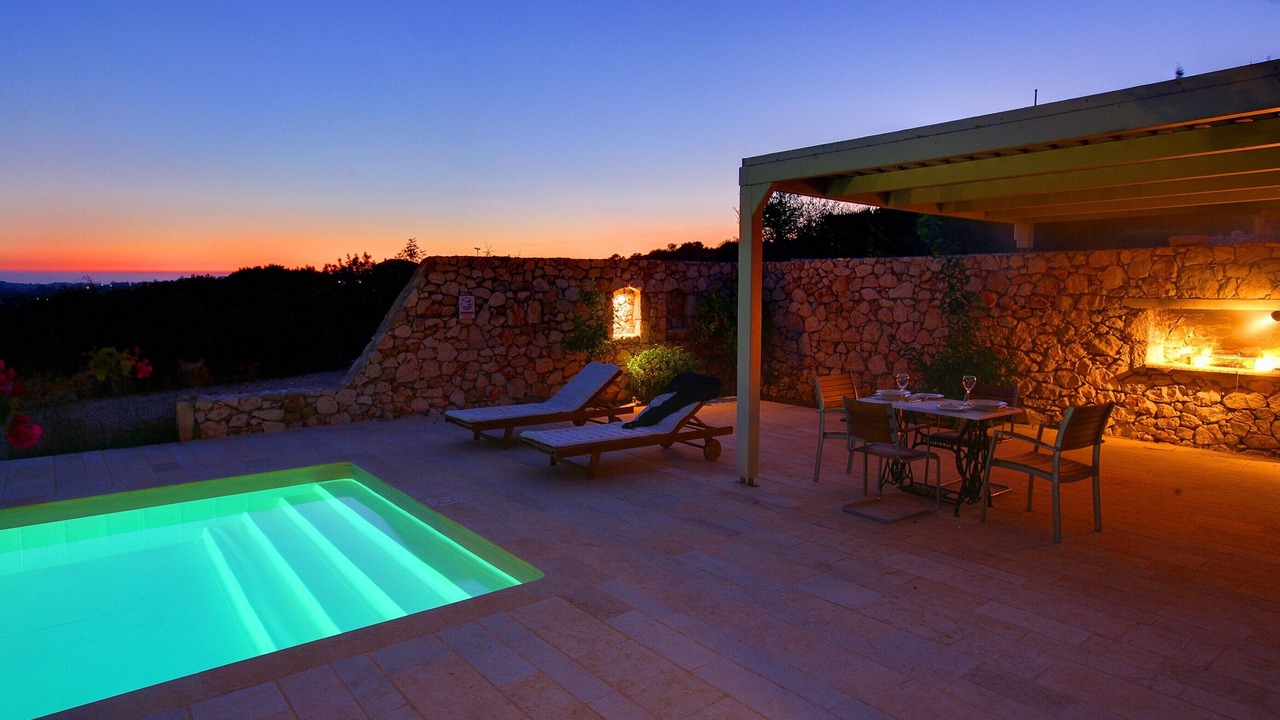 Photo of Outdoor in Karavados