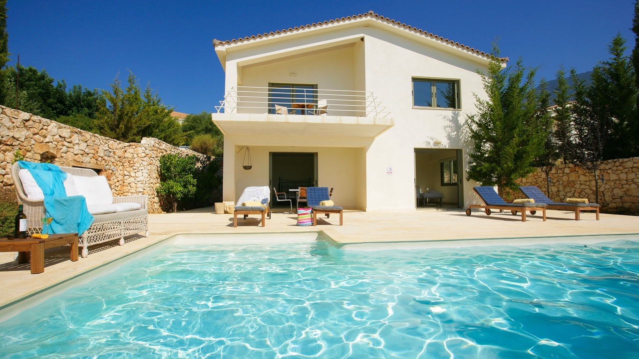 Photo of Outdoor in Karavados