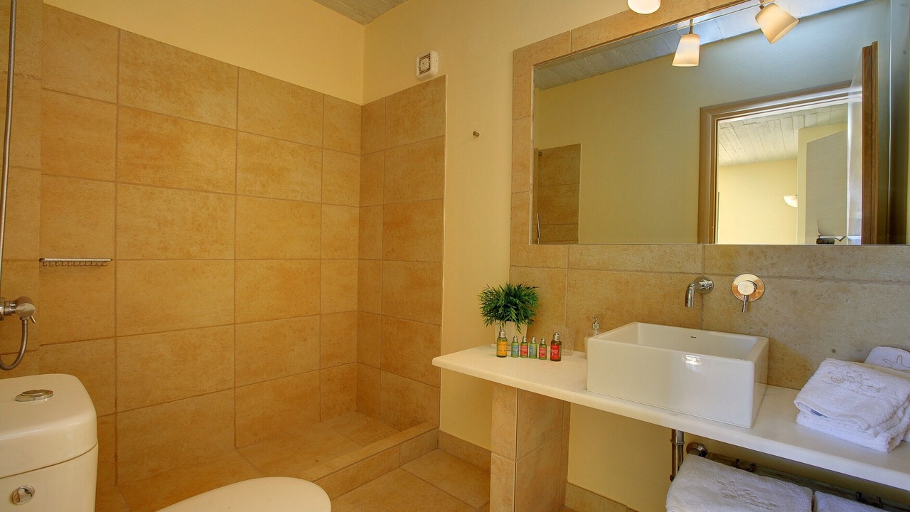 Photo of Bathroom in Karavados
