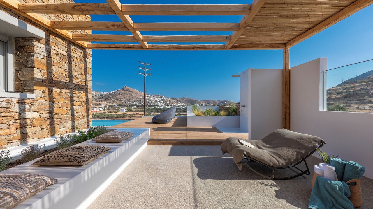 Photo of Patio Balcony in Ios Town