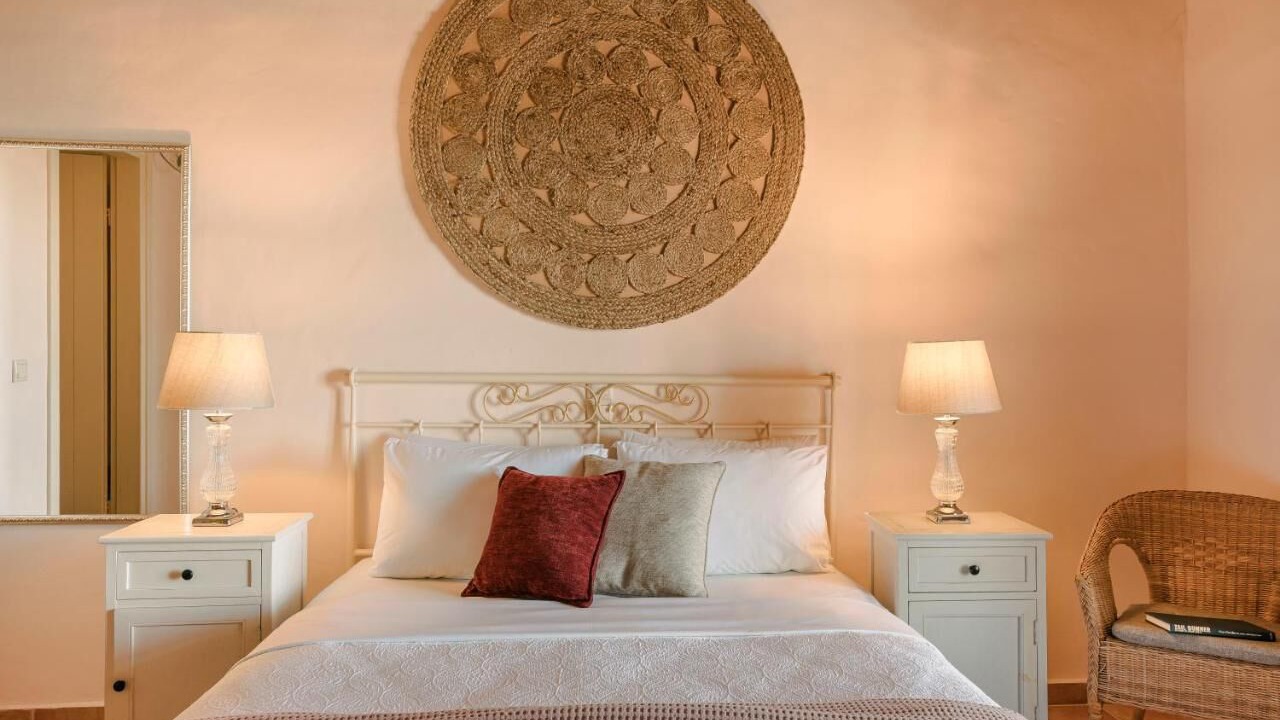 Photo of Bedroom in Chalikeri