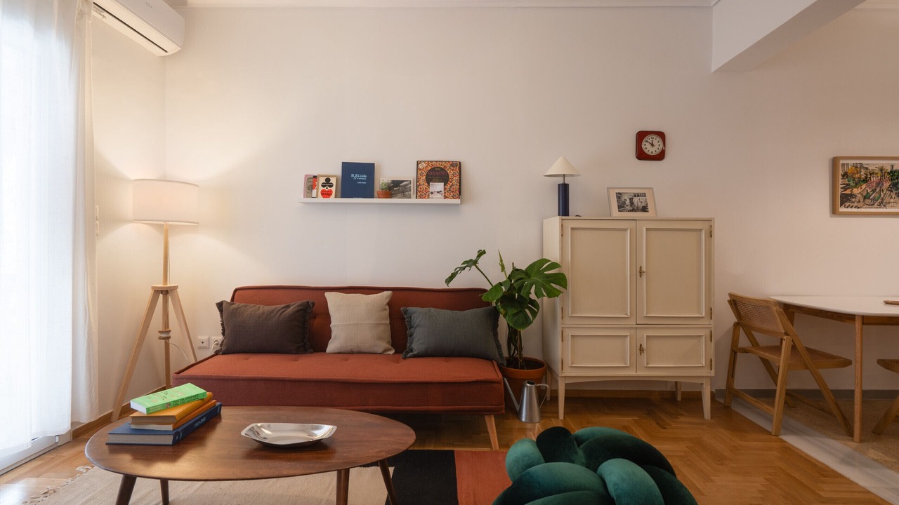 Photo of Livingroom in Exarhia
