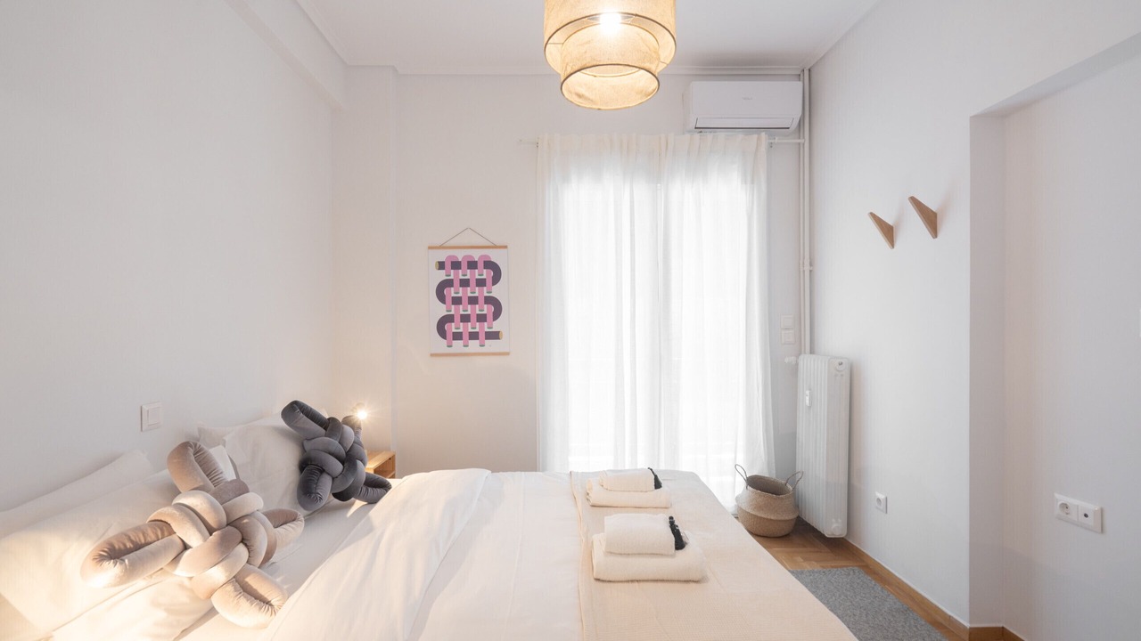 Photo of Bedroom in Exarhia