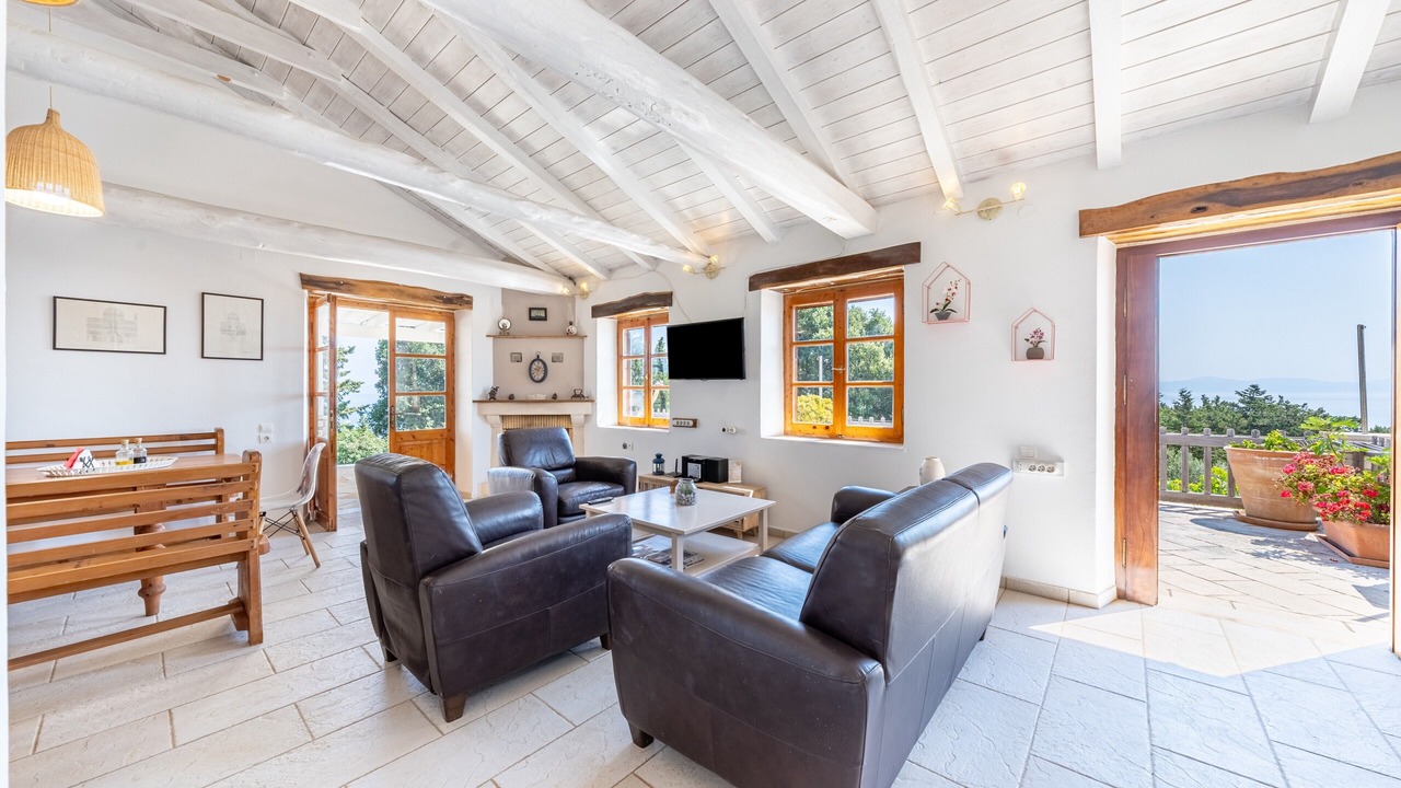 Photo of Livingroom in Antipaxos