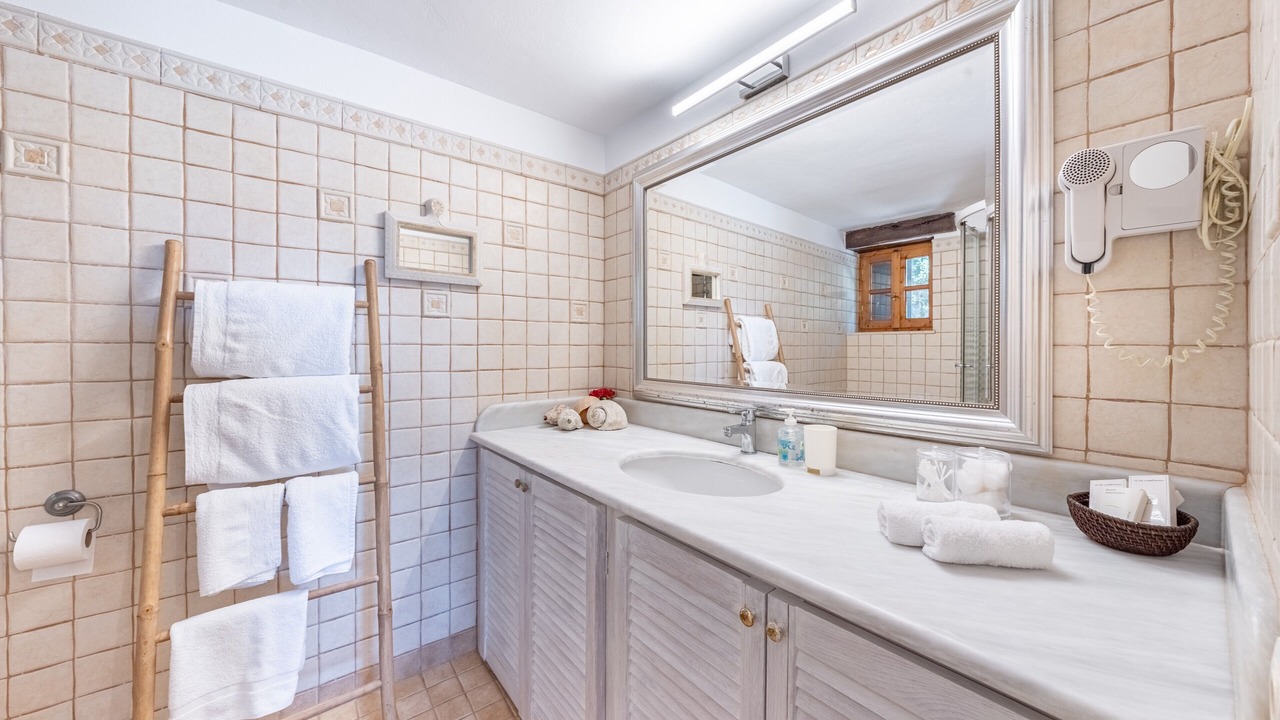 Photo of Bathroom in Antipaxos