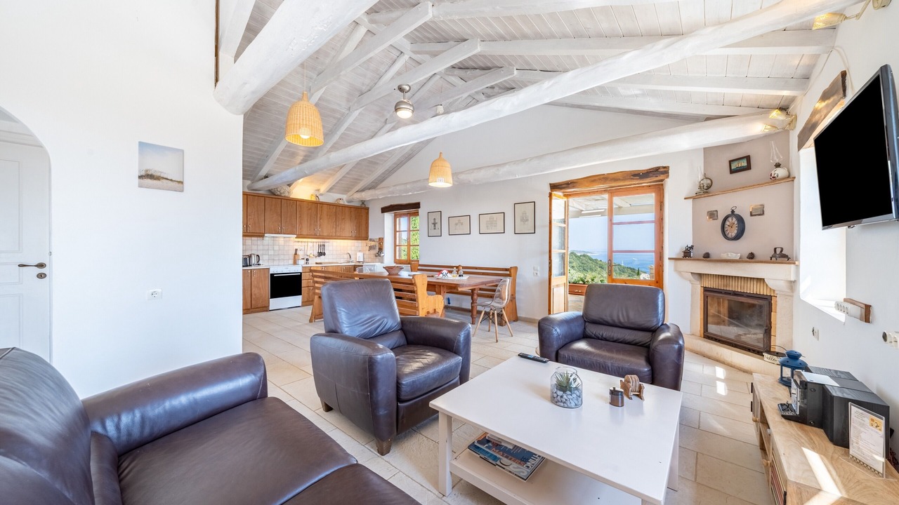 Photo of Livingroom in Antipaxos