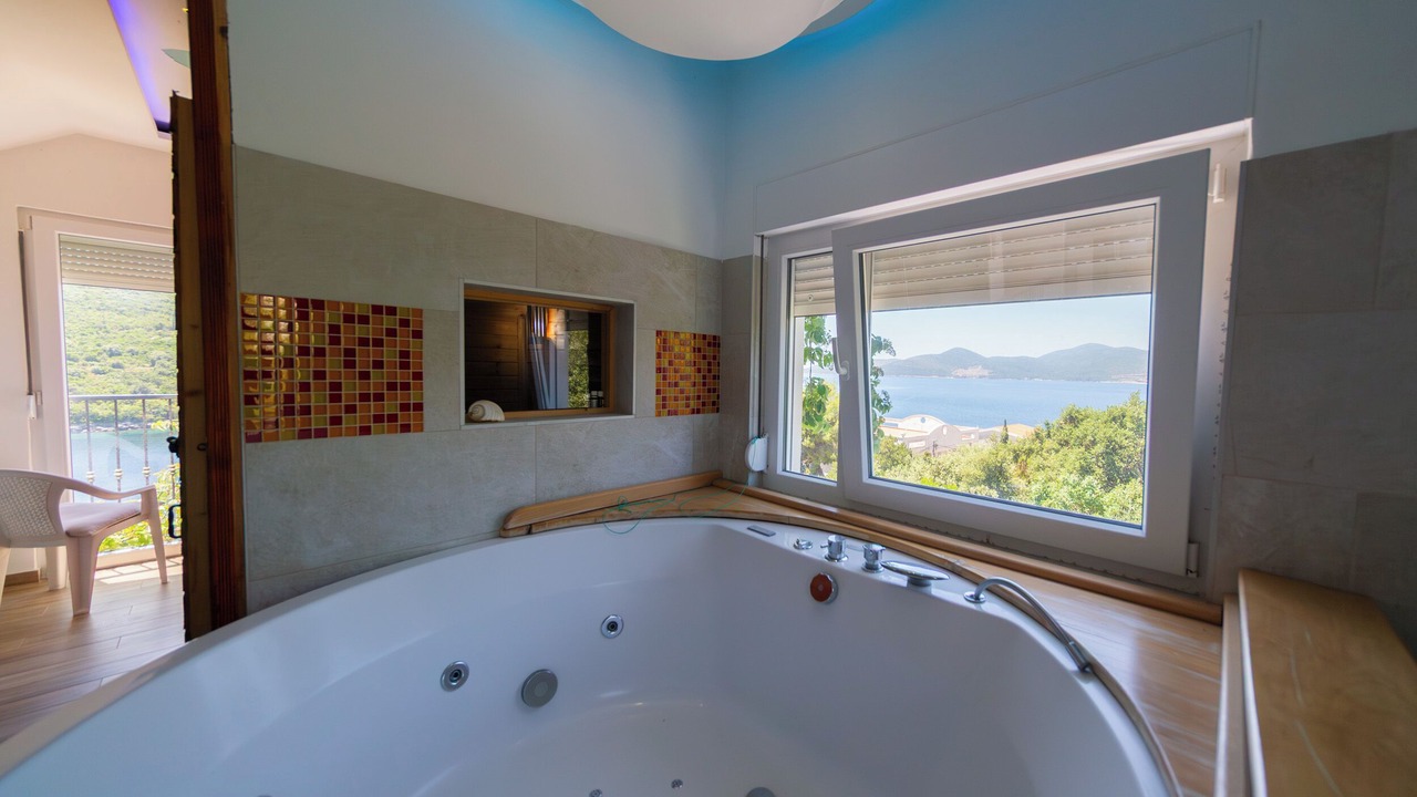 Photo of Bathroom in Bigovo
