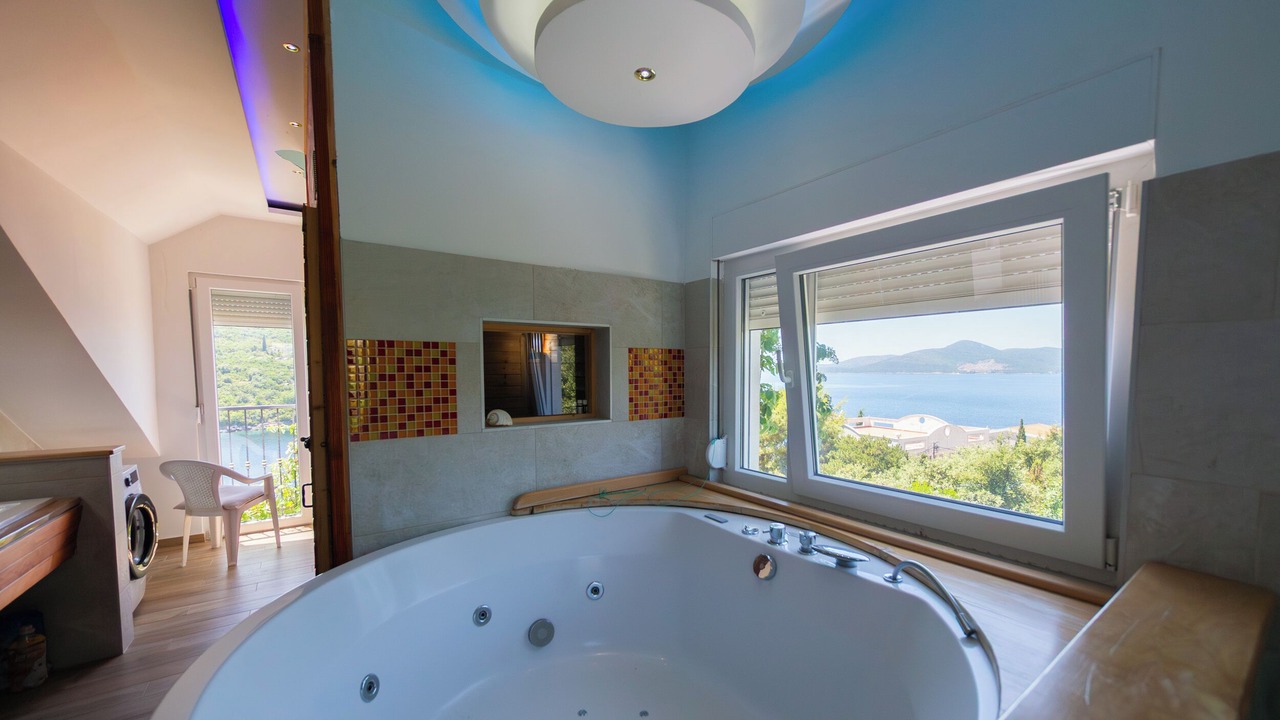 Photo of Bathroom in Bigovo