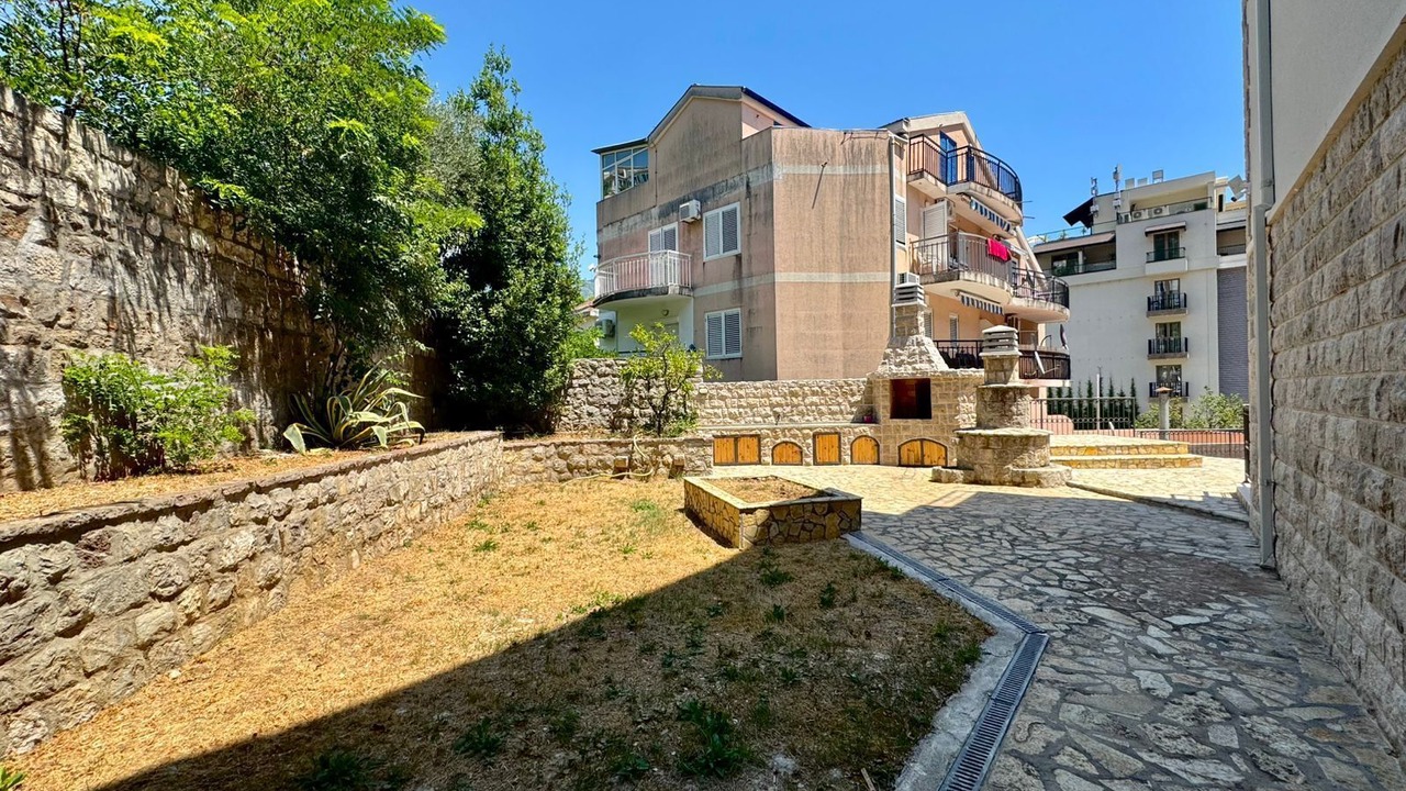 Photo of Patio Balcony in Babin do