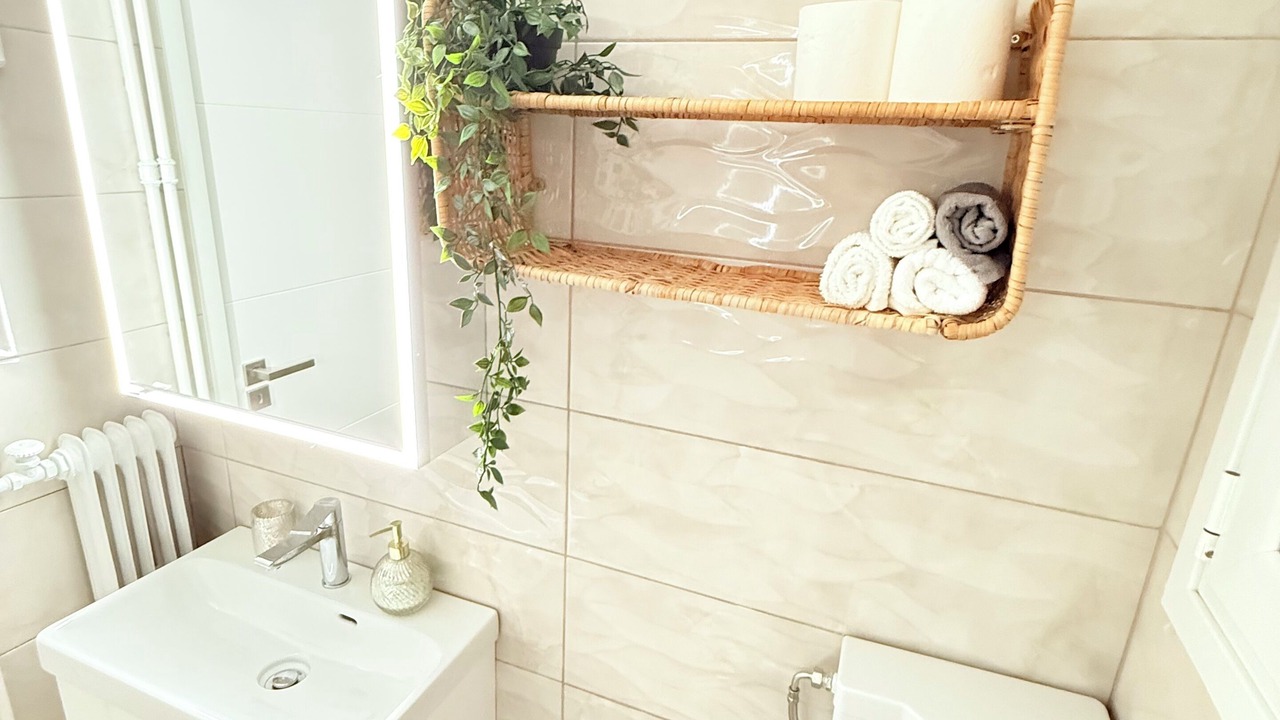 Photo of Bathroom in Ilisia