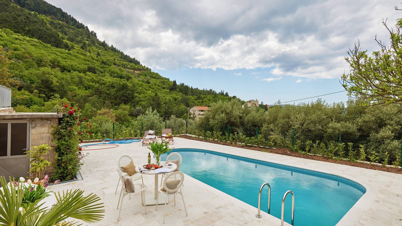 Photo of Outdoor in Kotor
