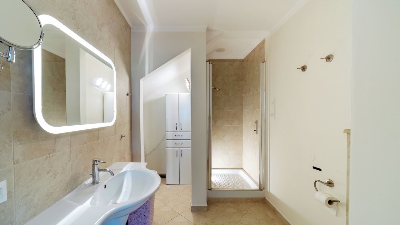 Photo of Bathroom in Orahovac